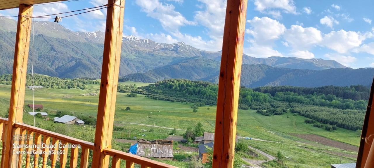 Guest House Tsasne Omalo Εξωτερικό φωτογραφία